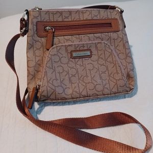 Calvin Klein Crossbody Bag, Excellent Condition